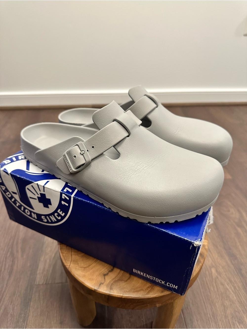 Birkenstock Men’s Boston Iron Gray Regular Fit Clogs, Size 45 (US Size 12) - Picture 2 of 12